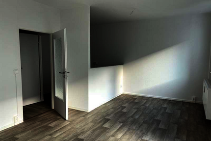 Wohnung zum Mieten in Zwickau 325,00 € 50 m²
