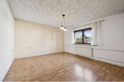 Haus zum Kaufen in Mannheim 57.000,00 € 109 m²