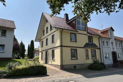 Haus zum Kaufen in Borgentreich Rösebeck 159.000,00 € 170 m² - Borgentreich / Rösebeck