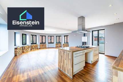 LOFT-CHARAKTER IM HISTORISCHEN POSTHOF - BALKON, DACHTERRASSE & KAMIN IN NÜRNBERG