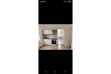kattenturm 3 Zimmer plus EBK und Balkon - Bremen Neustadt