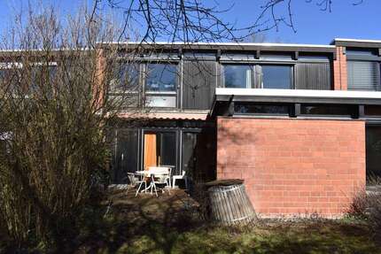 Haus zum Kaufen in Bovenden 295.000,00 € 160 m²