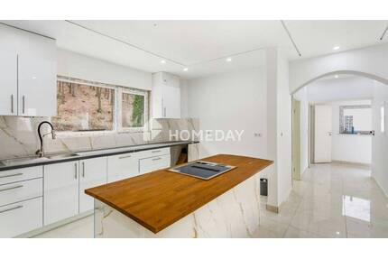 Stilvoll modernisiert: Großzügiges Mehrfamilienhaus mit Terrasse, Balkon und Garten - Obernheim-Kirchenarnbach