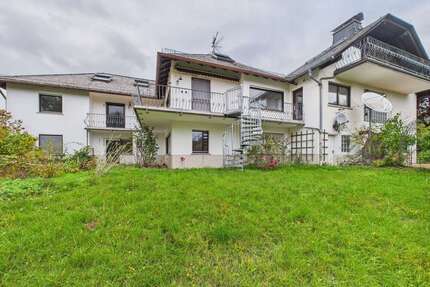 Haus zum Kaufen in Weilrod 599.000,00 € 328.31 m²