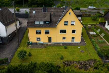 Haus zum Kaufen in Gummersbach 379.000,00 € 215 m²