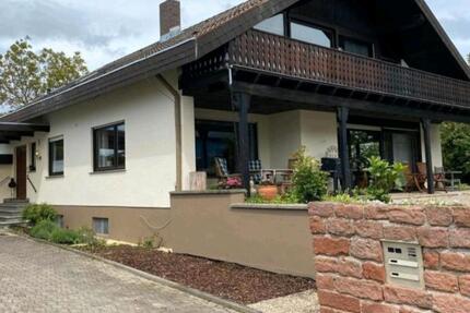 Erstbezug nach Kernsarnierung - 1.450,00&nbsp;EUR Kaltmiete, ca.&nbsp; 115,00&nbsp;m&sup2; in Essingen (PLZ: 76879)