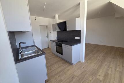 Neue 2 Zimmer Dachgeschosswohnung EBK - Bamberg Bamberg-Ost