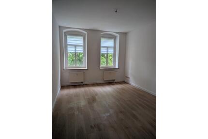 2-Raum Wohnung - 300,00&nbsp;EUR Kaltmiete, ca.&nbsp; 59,85&nbsp;m&sup2; in Chemnitz (PLZ: 09113) Altendorf