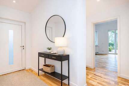Wohnung zum Kaufen in Berlin Altglienicke 199.000,00 € 47.28 m² - Berlin / Altglienicke