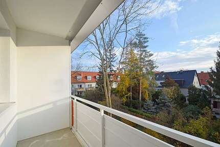 Wohnung zum Mieten in Halle (Saale) 425,32 € 60.76 m²