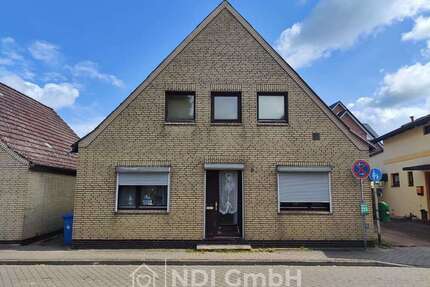 Haus zum Kaufen in Uetersen 215.000,00 € 135 m²