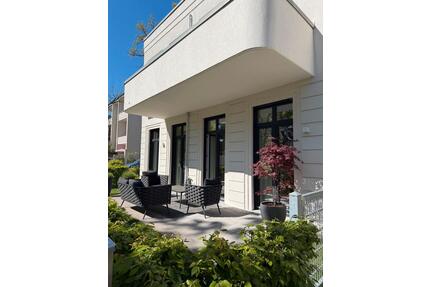 Exclusive three room apartment in Berlin’s Westend