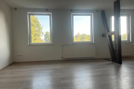 Helle Mietwohnung 85 qm in ländlicher Lage (Wardböhmen) - Bergen