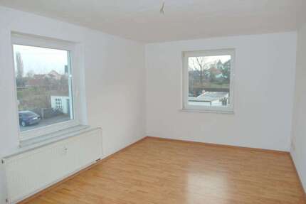 Wohnung zum Mieten in Röderau-Bobersen 275,00 € 47.8 m²