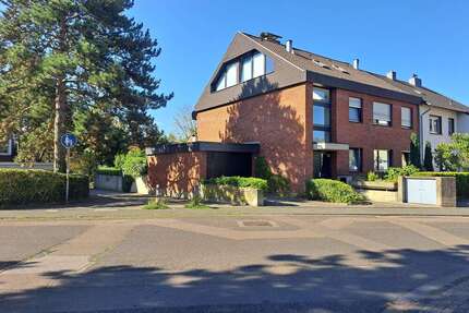 Haus zum Kaufen in Köln 1.800.000,00 € 252 m²