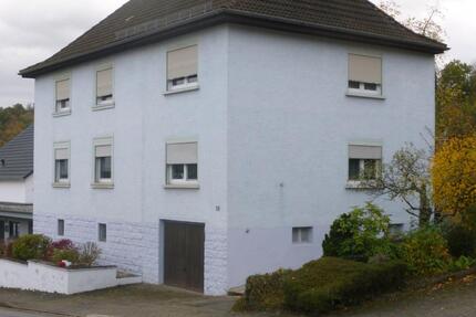 2-Familienwohnhaus mit Garten und Garage - Glan-Münchweiler