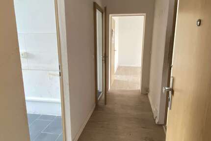 Wohnung zum Mieten in Altenburg 291,30 € 58.26 m²
