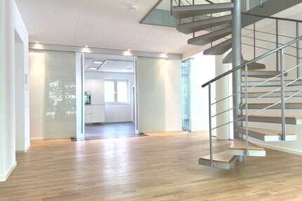 Wohnung zum Kaufen in Düsseldorf 948.000,00 € 167 m²