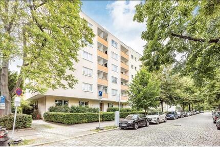 Bezugsfreie 2-Zimmer-Wohnung im Hochparterre im Güntzelkiez - Berlin Charlottenburg-Wilmersdorf