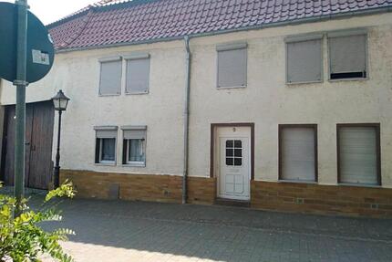 Haus verkaufen - 150.000,00&nbsp;EUR Kaufpreis, ca.&nbsp; 160,00&nbsp;m&sup2; in Gröningen (PLZ: 39397)