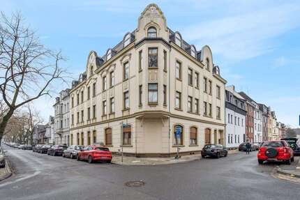 Haus zum Kaufen in Oberhausen 1.050.000,00 € 848 m²