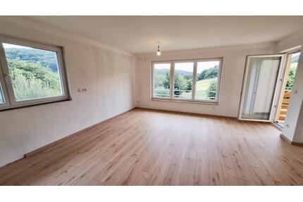 Helle Neubauwohnung in der Natur - Windeck