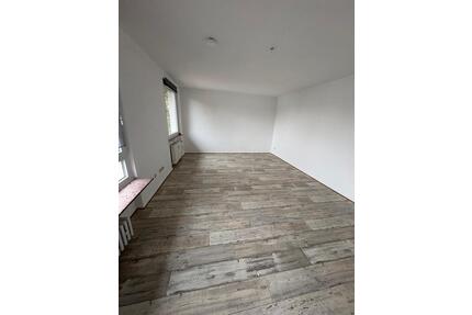 Wohnung Südviertel - 540,00&nbsp;EUR Kaltmiete, ca.&nbsp; 36,00&nbsp;m&sup2; in Marburg (PLZ: 35037)