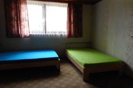 Wohnung für Monteure - 1.000,00&nbsp;EUR Kaltmiete, ca.&nbsp; 135,00&nbsp;m&sup2; in Rödelsee (PLZ: 97348)