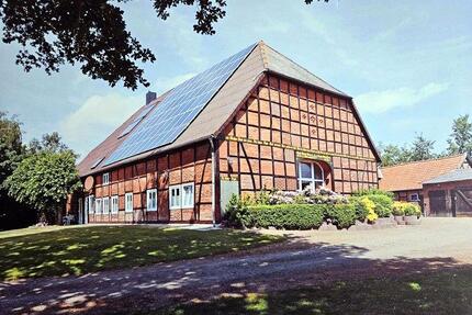 Resthof für Mehrgenerationen & Tierhaltung Laufend modernisiert - Dannenberg (Elbe)