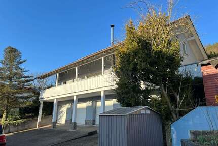 Haus zum Kaufen in Brachttal-Hellstein 449.000,00 € 220 m²