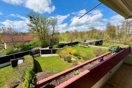 Aising: 2-Zimmer-Wohnung mit großem Westbalkon, Mangfallblick & Tiefgaragenstellplatz - Rosenheim
