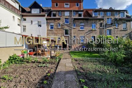 Vollvermietetes Mehrfamilienhaus mit modernisiertem Charme und attraktiver Rendite - Mannheim