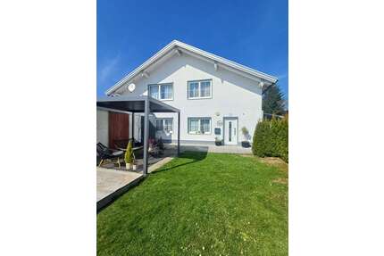 Haus zum Mieten in Thyrnau 1.300,00 € 155 m²