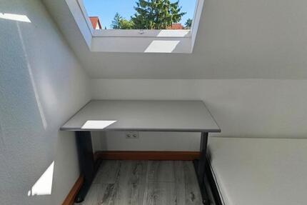 Frauen-WG Frisch Renoviertes Gemütliches Möbliertes Zimmer - Darmstadt Darmstadt-West