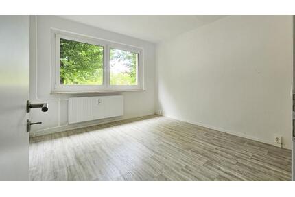 Helle Wohnung mit tollem Ausblick ins Grüne:-) - Zwickau Neuplanitz