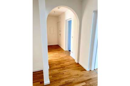 Wohnung zum Mieten in Nürnberg 930,00 € 71.59 m²