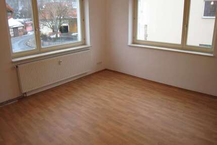 Wohnung zum Mieten in Poppenhausen 320,00 € 36 m²