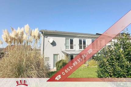 Neuwertiges Einfamilienhaus, Energieklasse A mit überdachter Terrasse, Garten + Carport - Konz / Krettnach