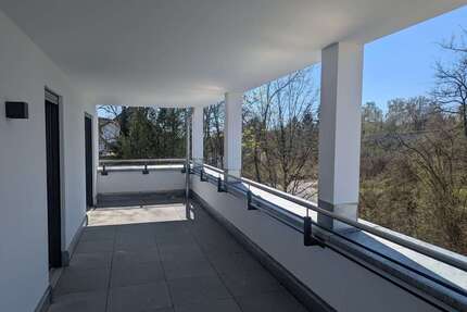 Wohnung zum Mieten in Straubing 930,00 € 77.46 m²