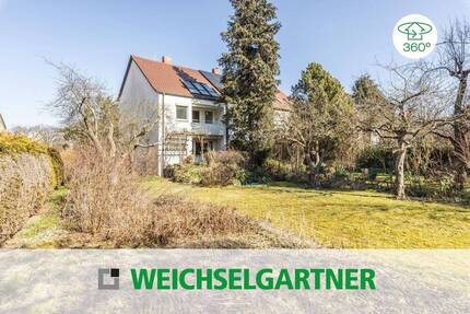Familienfreundliches Reiheneckhaus mit traumhaftem Südgrundstück in schöner Wohnlage - München Moosach