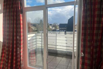 Oberhausen Alstaden Dachgeschosswohnung Klima, Balkon, m. Kraftwe