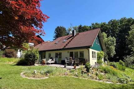 Haus zum Kaufen in Adlkofen 489.000,00 € 135 m²