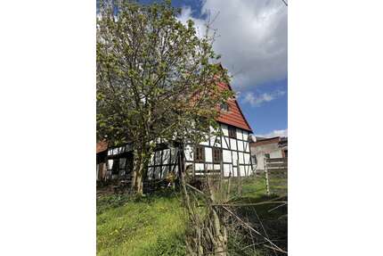 Haus zum Kaufen in Kalefeld 119.000,00 € 225 m²