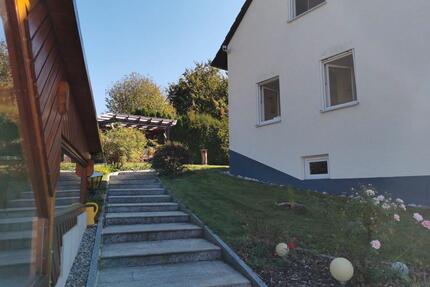 Wohlfühl-Wohnen mit gereiftem Charme: Modern sanierte 3‑Zimmer EG - Bad Abbach