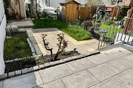 Haus zum Mieten in Augsburg 1.490,00 € 100 m²