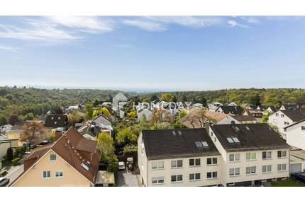 Kernsanierte 2,5-Zimmer-Wohnung mit Skylineblick & Balkon in ruhiger Lage Altenhain - Bad Soden
