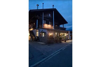 Top Mehrfamilenhaus in Oberstaufen 4 WE und Gewerbe