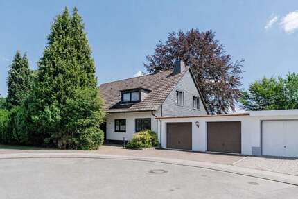 Haus zum Kaufen in Essen Burgaltendorf 949.000,00 € 285 m² - Essen / Burgaltendorf