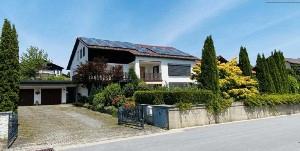 3 Zimmer Mansardenwohnung - 600,00&nbsp;EUR Kaltmiete, ca.&nbsp; 67,00&nbsp;m&sup2; in Hengersberg (PLZ: 94491)