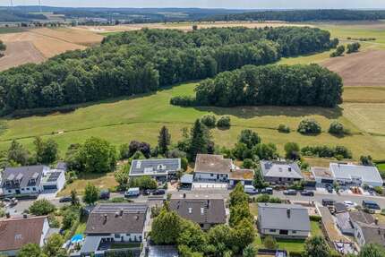 Haus zum Kaufen in Tuchenbach 649.000,00 € 200 m²